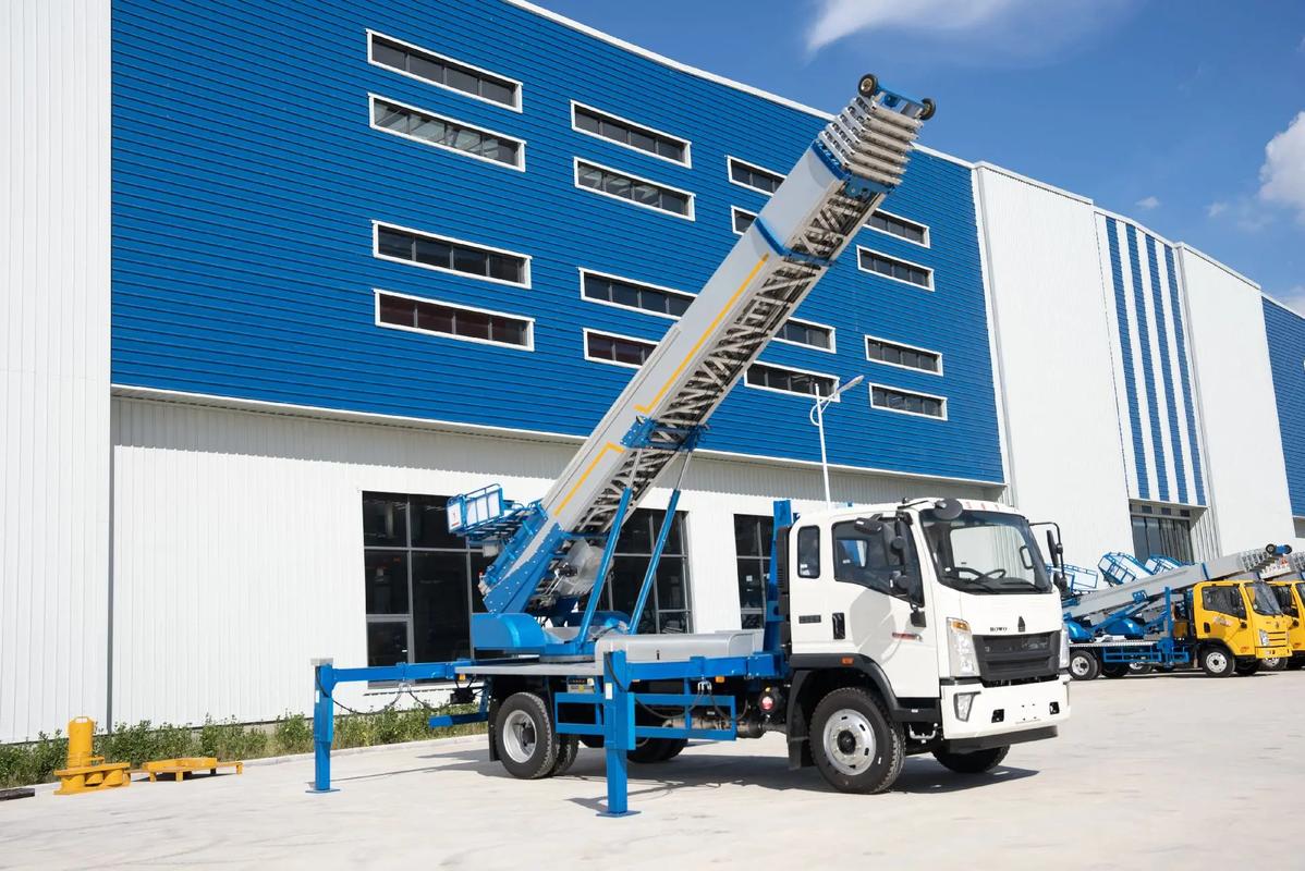 厦门海沧小型云梯车上料车租赁多少钱