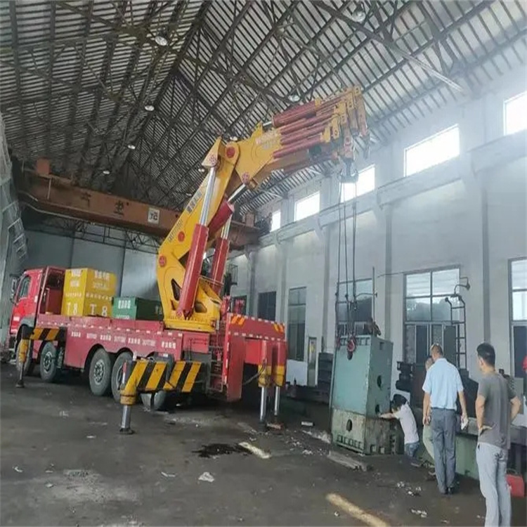 厦门海沧山区地形租赁哪种吊车最合适？